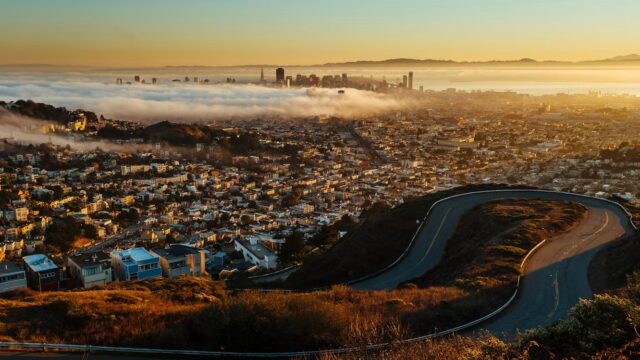 San Francisco skyline above morning fog, home to Perplexity AI’s headquarters