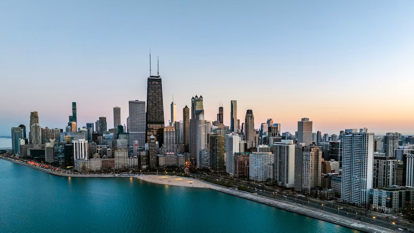 Chicago skyline along Lake Michigan, home to Propelis during its SAP carve-out and Selective Data Transition project.