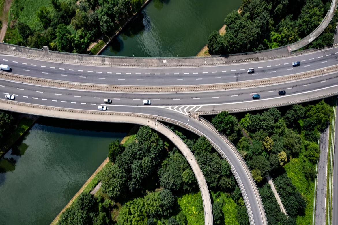 Workforce Data and AI: Deltek Replicon for Project Decisions
